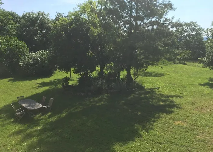 ゲストハウス Belinaire - Au Coeur De La Nature 3*